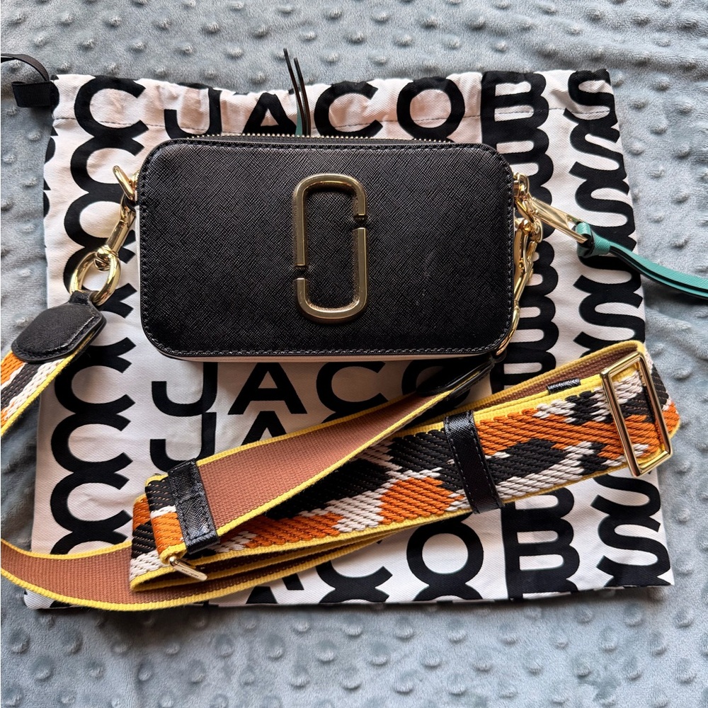 Marc Jacobs Black and Gold Crossbody Bag with Patterned Strap